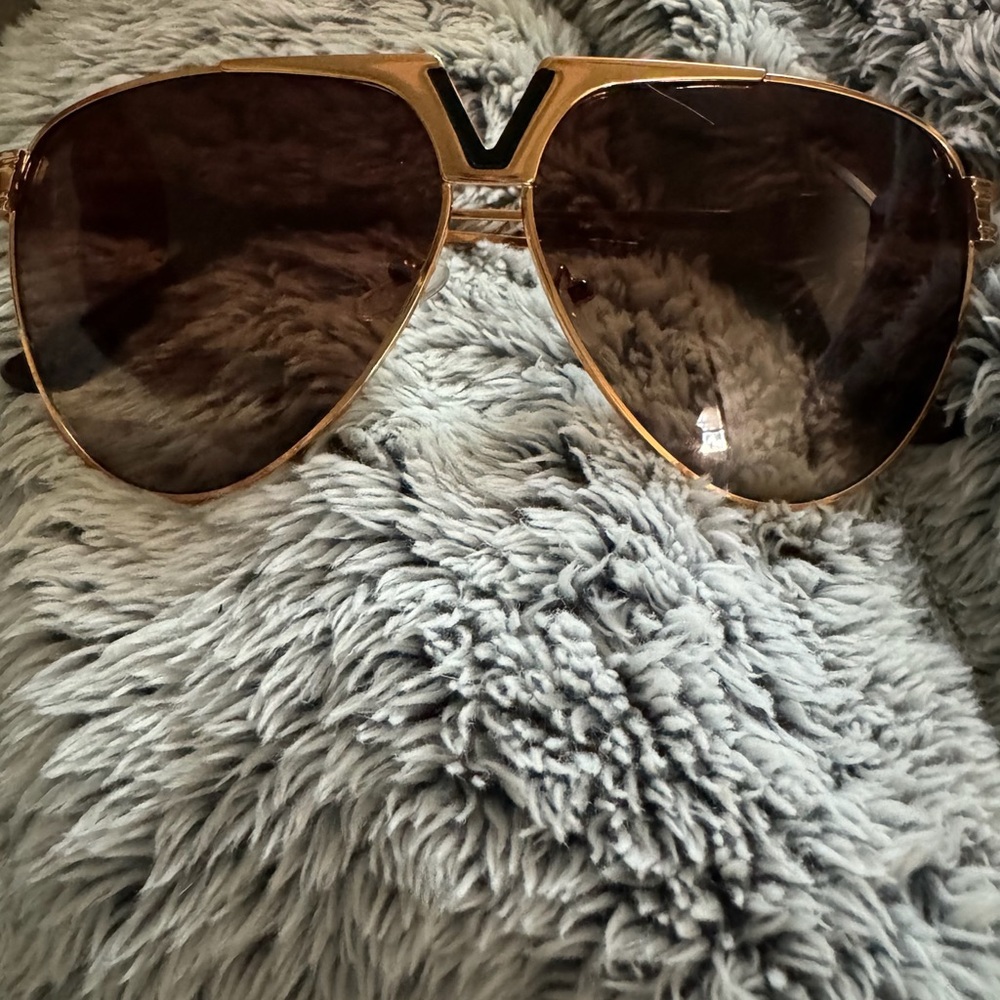 Wide Oval Orange Sunglasses